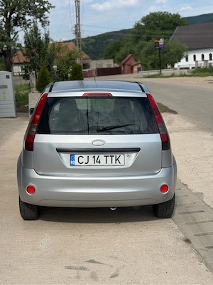 Ford Fiesta 1.6 Diesel  - imagine 2