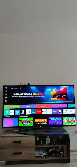 Vând televizor LG OLED evo 65C52LA model 2025