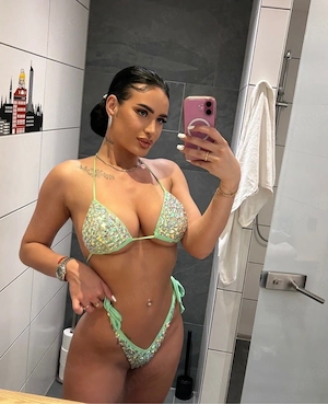 escortă de lux   momente speciale, discreție totală, la mine sau la tine