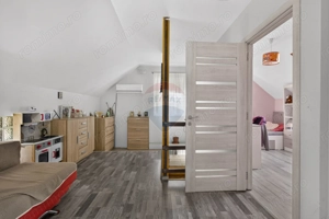Casă primitoare P+M de vânzare în Pecica – construcție 2014 - imagine 14