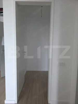 OPORTUNITATE! APARTAMENT 2 CAMERE, FINISAT, ETAJ INTERMEDIAR, ERA HEXAGON  - imagine 3