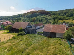 Casa traditionala cu teren 2.259 mp in Dumbravita, Brasov - imagine 13