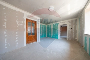 Casa traditionala cu teren 2.259 mp in Dumbravita, Brasov - imagine 9