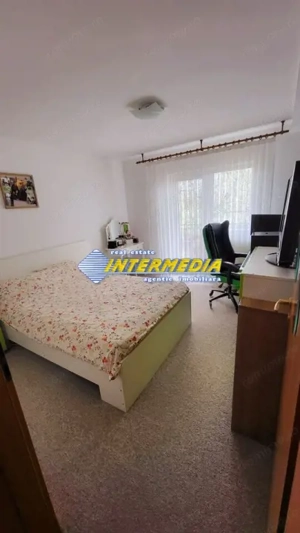 Casa Insiruita Apartament 3 camere P+1 cu 250 mp Teren Scara Interioara Mobilat