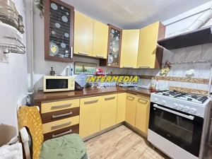 OKAZIE | 3 camere | Decomandat  | 68 mp.| 2 Bai | Balcon-Pivnita| CETATE Mercur 
