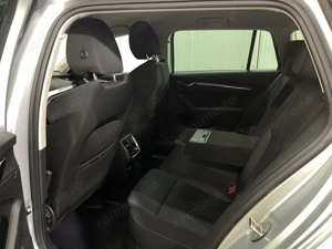 Skoda Octavia - imagine 11