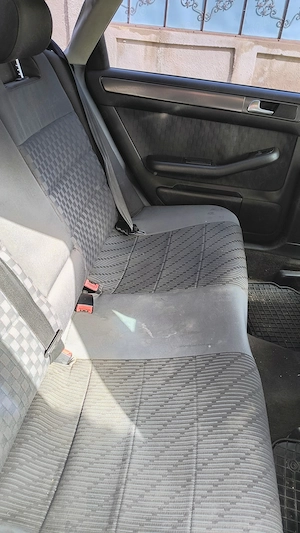 dezmembrez Audi A6c5 2.5 TDI - imagine 8