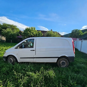 De vânzare Mercedes Vito 2008   3 locuri + marfă - imagine 3