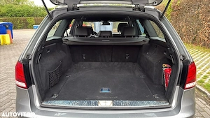 Mercedes-Benz E 200 CDI  7G-TRONIC Avantgarde cu Istoric service - imagine 9