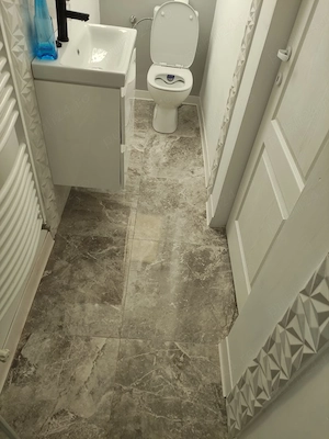 Vând apartament 2 camere Podgoria-Gara - imagine 9
