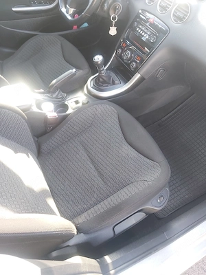 Peugeot 308 1.6 hdi 2013 - imagine 3