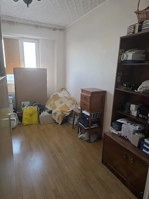 Vand apartament cu 3 camere - imagine 6