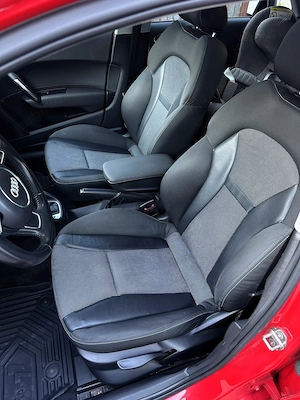 Audi A1 Sportback 8x 2013 1.6 tdi Stronic Trapa Xenon - imagine 9