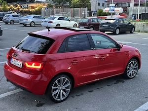 Audi A1 Sportback 8x 2013 1.6 tdi Stronic Trapa Xenon - imagine 4