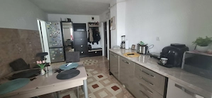 Vand Apartament 3 camere - imagine 8