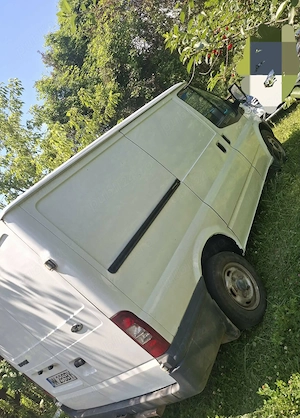 Ford tranzit 2.2 motorina stare de funcționare bună  - imagine 4