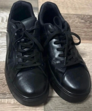 Adidasi zara 