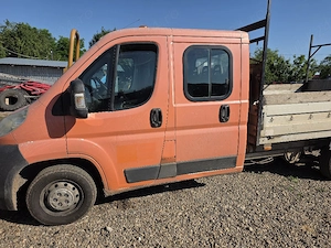 Autoutilitara citroen jumper