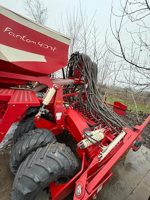 Semanatoare min-till cu pregatire Pneusej Fantom 400F - imagine 5
