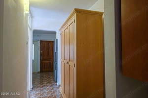 Soarelui - Scoala 30 - 3 Camere, Decomandat, 2 Bai, Etaj 2, Centrala - imagine 16