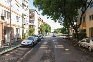 Soarelui - Scoala 30 - 3 Camere, Decomandat, 2 Bai, Etaj 2, Centrala - imagine 19