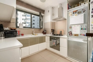 Victoriei, 3 camere, an 2009, loc de parcare inclus - imagine 2