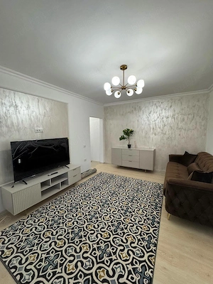 De inchiriat apartament cu 2 camere, renovat, prima inchiriere, mobilat și utilat