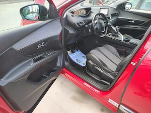 Peugeot 3008 PureTech 130 Stop & Start GPF Allure - imagine 10