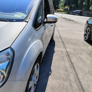 Vând Urgent Ford smax 2.0 hdci,2010