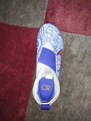 Adidasi de fotbal NIKE superfly CR7 original din italia - imagine 3