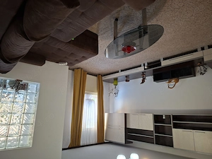 Vânzare apartament 2 camere, decomandat, bucătărie open space  complet mobilat ocupabil imediat - imagine 2