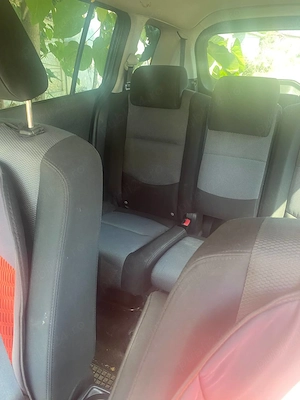 Vand Mazda 5 , 7 locuri - imagine 4