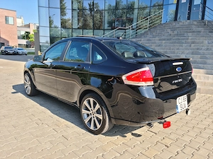 Ford Focus SES, 2.0benzina 147cp, cutie automata, model american - imagine 2