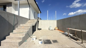 Casa 4 camere la cheie zona Bavaria Stadt - Sibiu - imagine 10
