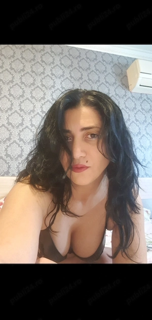 Elena total si dominare