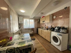 Oportunitate! Casa renovabila/demolabila cateva minute de Rivus Mall, 330 teren