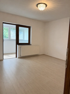 Închiriez spațiu comercial 25mp, Alexandria, Zona HCC lângă farm Diana. Intrare direct din Dunarii. - imagine 3