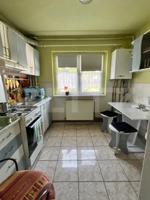 Apartament 3 camere, 64 mp, zona Decebal - imagine 4