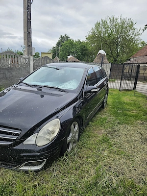 Vand pentru dezmembrat Mercedes 4x4 R320 CDI V6 260cp - imagine 4