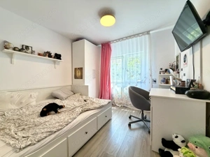 Apartament elegant 3 camere, 64 mp utili, etaj 2 - Zona Lipovei - imagine 5
