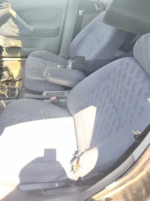 Dezmembrez Skoda Octavia 1, 1.9 tdi - imagine 7