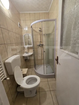 Apartament cu 3 camere, 70 mp, zona Reghin - imagine 7