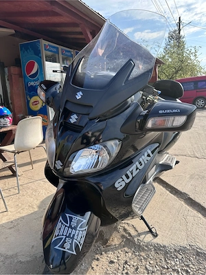 vand sau schimb cu motor mai mare si mai nou  - imagine 2