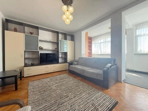 Apartament 3 camere, str. Bucuresti, suprafata generoasa - imagine 4