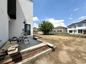 Duplex elegant 4 camere, 105 mp utili, 305 mp teren - Dumbravita  - imagine 12