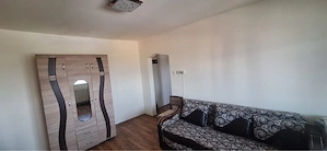 Vand apartament 2 camere  - imagine 3