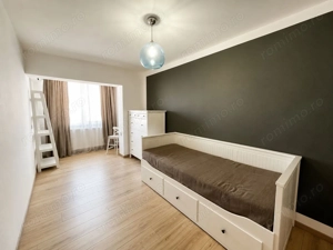 Comision 0, Apartament 3 Camere, Renovat, Etaj 4 din 5, Zona Bucovinei - imagine 2
