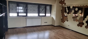 Apartament 4 camere P-ta Victoriei rezidenta proprie   birou