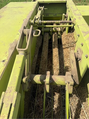 Presa claas markant 60  - imagine 3