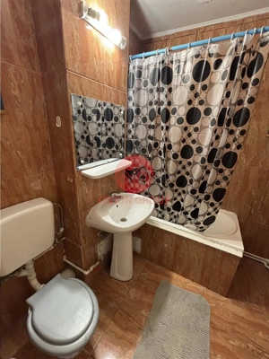 Apartament 3 Camere, Decomandat, Ideal pt Studen #539;i Studente, zona Tomis ll - imagine 12